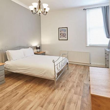 Host & Stay - Groveside Apartment Солтбърн-бай-дъ-Сий Екстериор снимка